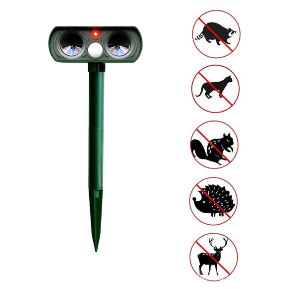 Outdoor Ultrasonic Pest Animal Repeller For Yard Garden House Cat Dog