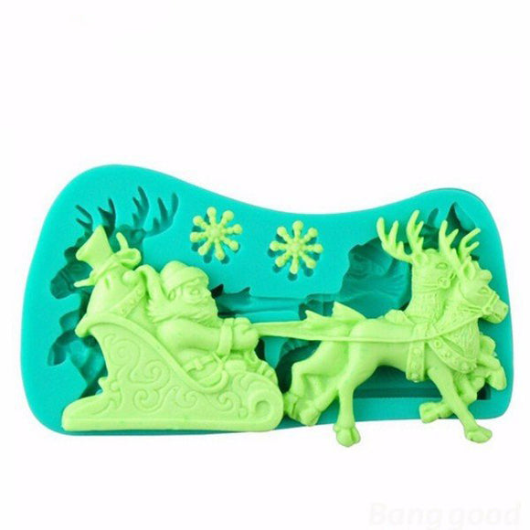 3D Christmas Santa Claus Sleigh Deer Cake Mold Silicone Creative Baking Toolkitchen Accessories