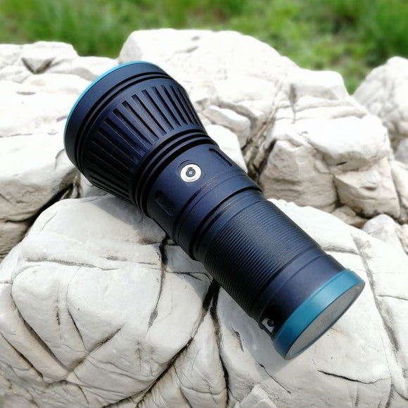 AMUTORCH AM30 New Appearance XHP70.2 4000LM Brightness USB Magnetic Charging LED Flashlight Torch