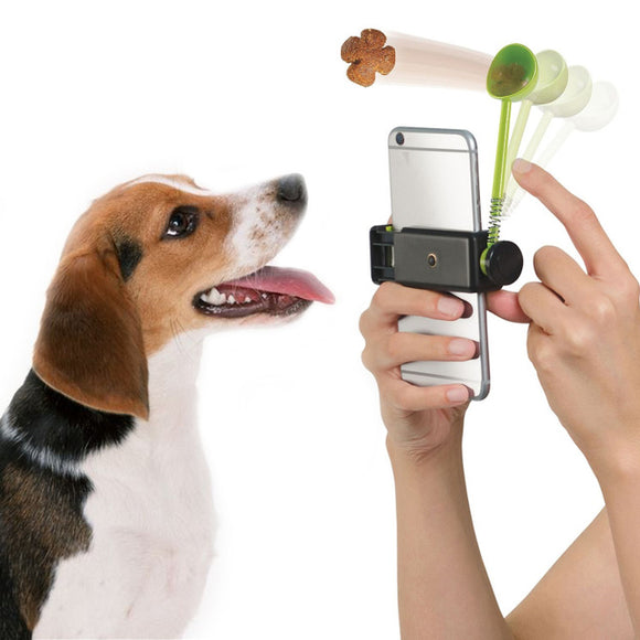 Creative Design Dog Food Launcher Smart Phone Handle Pet Bowl