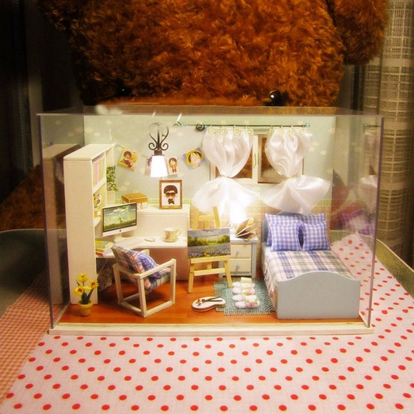 Cuteroom 1:32Dollhouse Miniature DIY Kit with Cover& Music LED Light Heart of Ocean