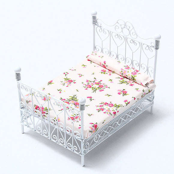 Dollhouse Miniature Bedroom Furniture Metal Bed With Mattress White European