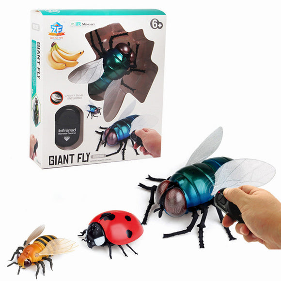 Infrared Ray Control RC Ladybug Fly Ladybird Bee Flying Animal Fun Novelties Toys Kid Gift Collection