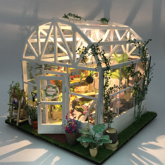 ZHIBO Romantic Flower House DIY Hand-Assembled Art House Doll House