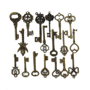 18pcs Retro Bronze Skeleton Crown Key Necklace Pendant Charm DIY