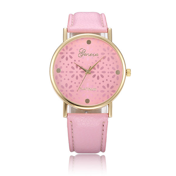 Fashion Women Chrysanthemum Design Round Dial Leather Quartz Watch