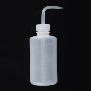 250mL Lab Wash Bottle Liquid Water Squeeze Bottle Graduated Transparent Container Medical