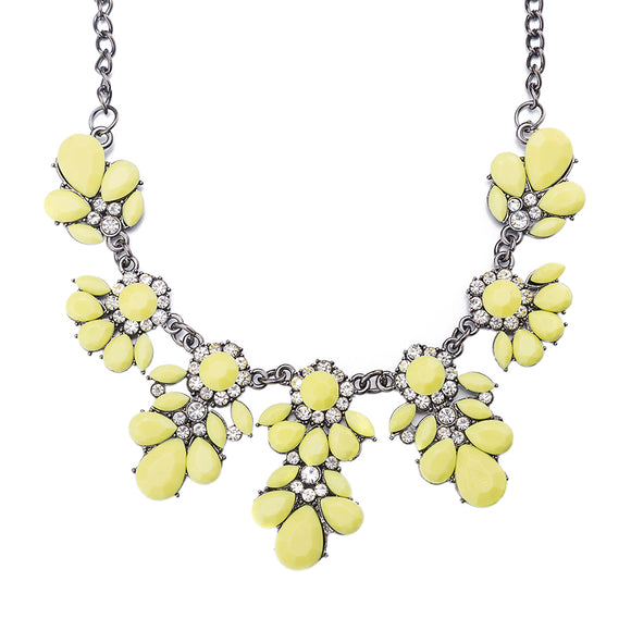Yellow Resin Flower Stylish Collar Necklace Drop Shape Decor Crystal Summer New Women Jewelry