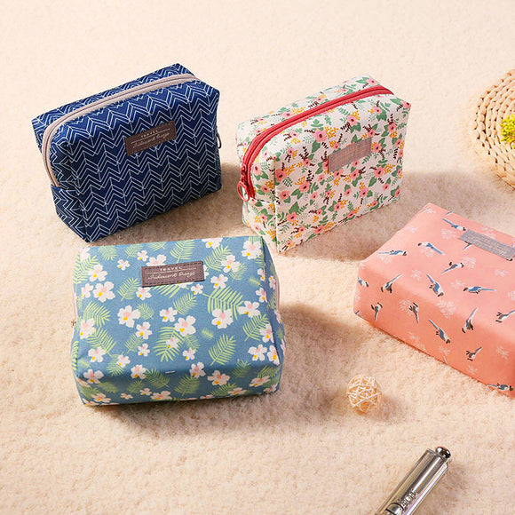 Sweet Floral Cosmetic Bag Travel Organizer Portable Beauty Pouch Wash Bag