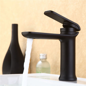 Bathroom Kitchen Basin Faucet Cold & Hot Water Mixer Tap Single Handle Sink Brass Taps