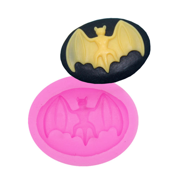 Food Grade Silicone Cake Mold DIY Chocalate Cookies Ice Tray Baking Tool Bat Shape