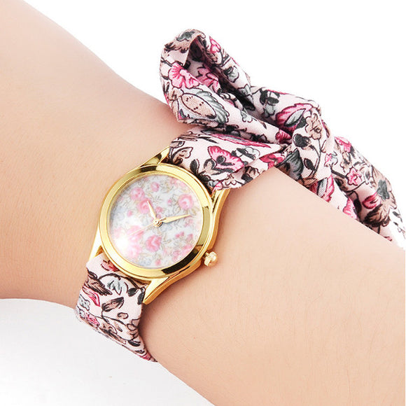 Floral Fabric Band Golden Case Live Waterproof Analog Watch