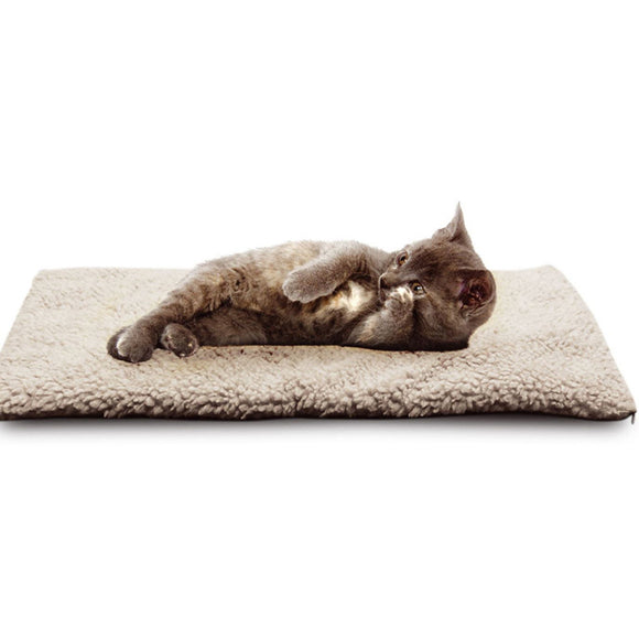 Pet Cat Dog Insulation Mat Self-heating  Does Not Charge Washable Pet Mat